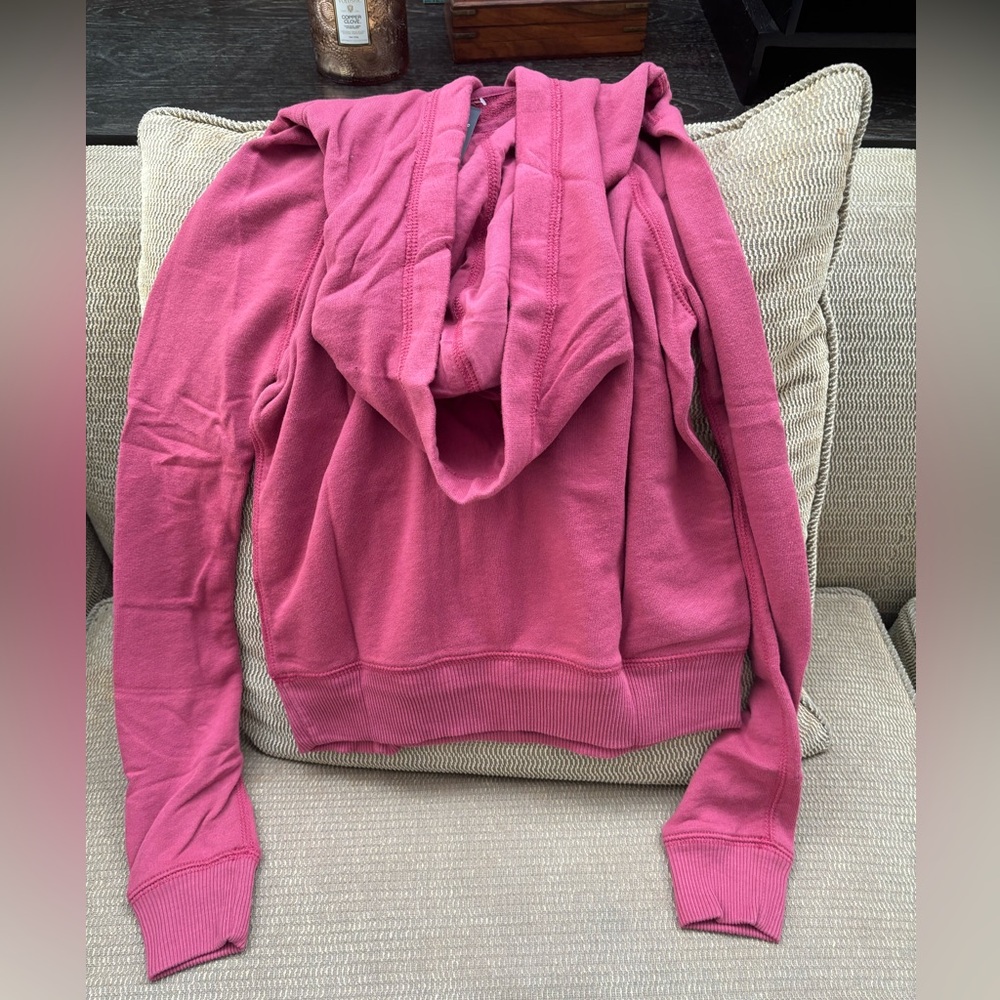 Abercrombie & Fitch Appliqué Hoodie Size XS - Picture 2 of 3